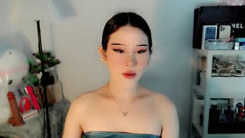 AYAHOSHILOVESYOU online show from March 2026 01:20:02 AM