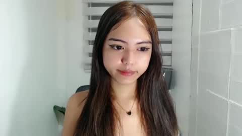 Snapshot of ayalvrs18 chatting on December 2024 12:22:01 AM ayalvrs18 online show from December 2024 12:22:01 AM