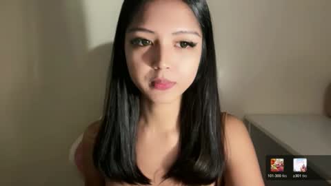 ayalvrs18 online show from June 2026 07:03:01 AM