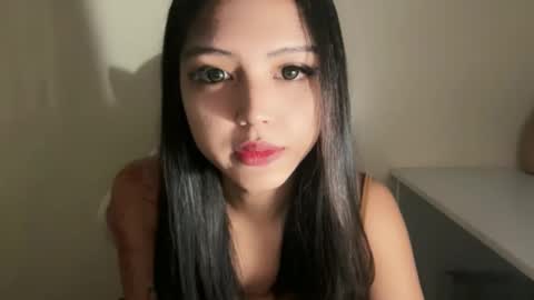 ayalvrs18 online show from June 2026 06:40:01 AM