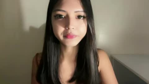 ayalvrs18 online show from June 2026 07:01:02 AM