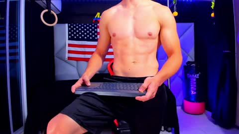 Snapshot of aydenmillerdom chatting on February 2025 03:00:01 PM Ayden Miller online show from February 2025 03:00:01 PM