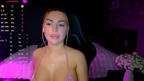  Ayla Demir  online show from March 2026 09:52:01 PM