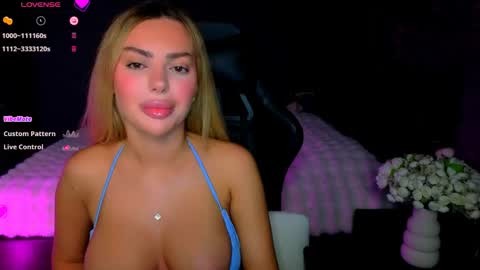  Ayla Demir  online show from May 2026 08:05:01 PM