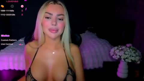 Ayla Demir  online show from June 2026 08:07:02 PM