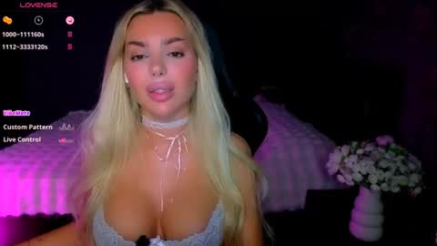  Ayla Demir  online show from July 2026 08:00:02 PM