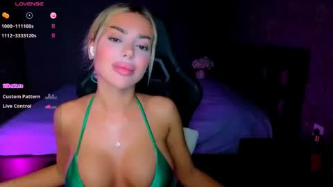  Ayla Demir  online show from July 2026 08:11:02 PM