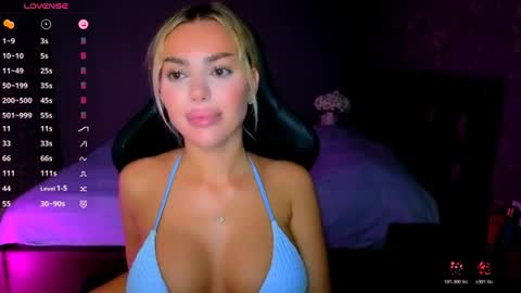  Ayla Demir  online show from July 2026 07:49:01 PM