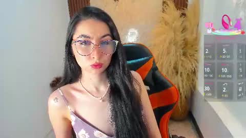 Snapshot of ayla_min chatting on July 2026 10:19:02 PM Ayla online show from July 2026 10:19:02 PM