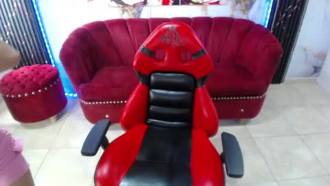 aylanny_m online show from June 2026 03:47:01 PM