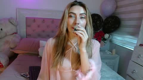 AYLEEN    online show from August 2026 11:09:02 AM