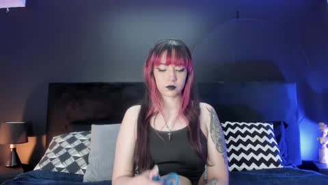 Aylen online show from February 2025 07:38:02 PM