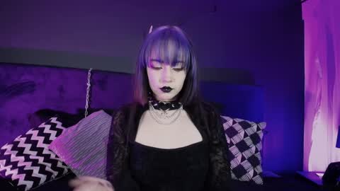 Aylen online show from September 2025 07:50:02 PM