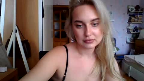 aylinn9999 online show from July 2026 11:50:02 AM