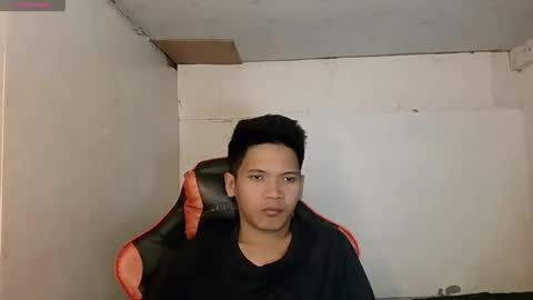 ayman2003 online show from February 2026 12:34:02 PM