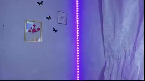 Snapshot of aymy2025 chatting on February 2026 03:02:01 AM Aymy online show from February 2026 03:02:01 AM