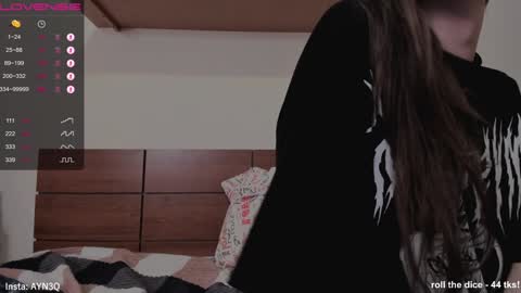 Snapshot of ayn3q chatting on December 2024 02:02:02 AM AYNEK fansly online show from December 2024 02:02:02 AM