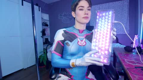 mia rand online show from January 2025 02:03:01 AM