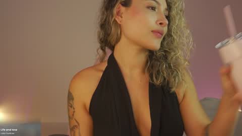 Ayra L online show from February 2025 01:47:01 AM