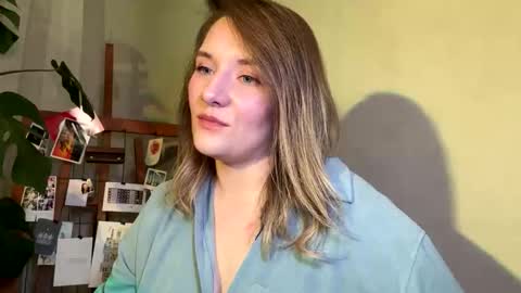 Snapshot of ayrix chatting on October 2025 09:09:02 PM ayrix online show from October 2025 09:09:02 PM