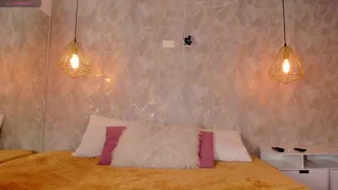 ayrix angels online show from November 2025 07:13:01 PM