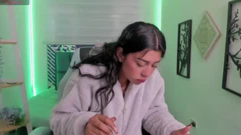 Aysha online show from July 2026 07:39:01 PM