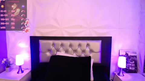 Azahara online show from June 2026 12:37:01 PM