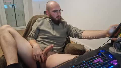 Snapshot of azagal22 chatting on December 2024 09:11:01 PM justin online show from December 2024 09:11:01 PM