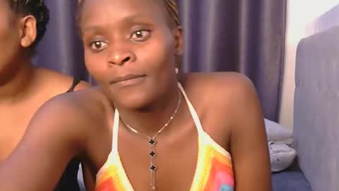 Azalea online show from November 2025 06:29:01 PM