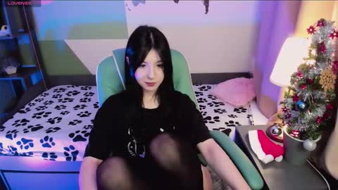 Azaliya online show from December 2025 05:24:02 AM