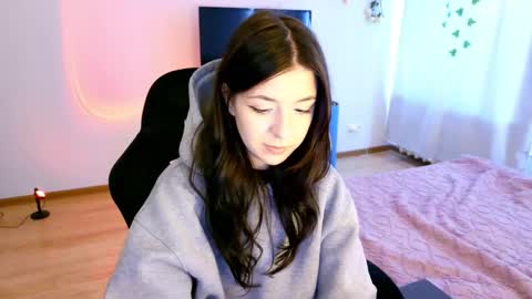 Azaliya online show from March 2026 08:41:02 AM