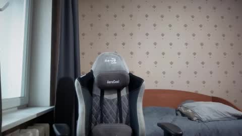 Snapshot of azazelmax chatting on December 2024 12:05:02 PM azazelmax online show from December 2024 12:05:02 PM