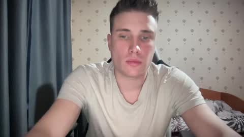 Snapshot of azazelmax chatting on March 2025 03:20:01 PM azazelmax online show from March 2025 03:20:01 PM