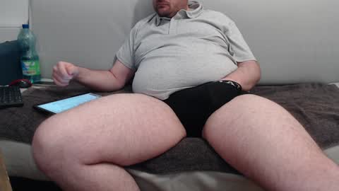 Azer online show from January 2025 08:49:02 PM