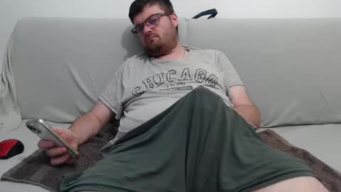 Azer online show from September 2025 04:23:02 PM