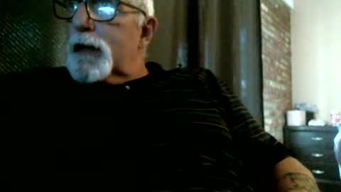 Snapshot of azjohnny chatting on September 2025 05:23:01 PM azjohnny online show from September 2025 05:23:01 PM