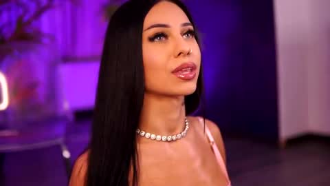 Azra online show from July 2026 09:54:01 PM