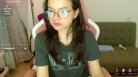 Azu  online show from May 2026 01:14:02 AM