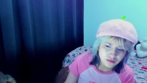 Azu Moure online show from July 2026 02:51:01 AM