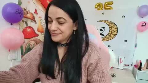 Azucena R online show from May 2026 03:28:01 PM