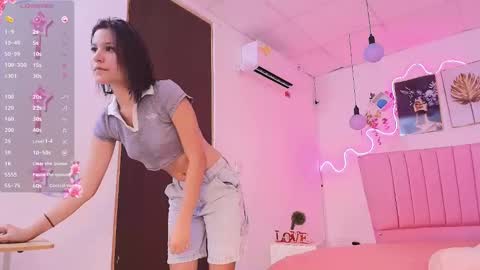 PRINCESS AZUL. online show from February 2025 08:59:02 PM