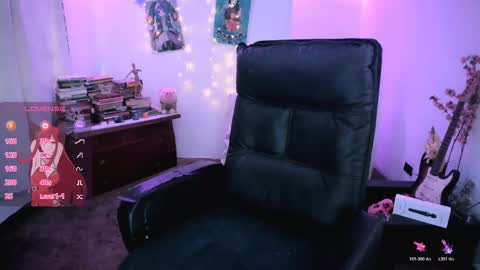   online show from April 2026 03:35:02 PM