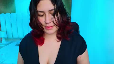 Snapshot of azul_veraa chatting on February 2026 12:11:01 PM Azul online show from February 2026 12:11:01 PM