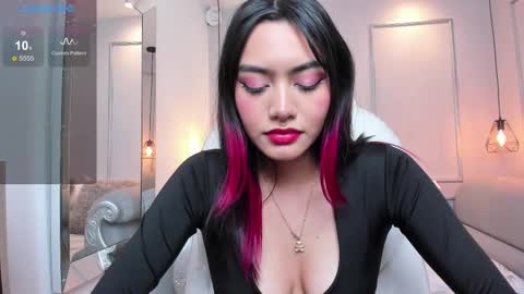 Azura online show from February 2025 10:58:01 PM