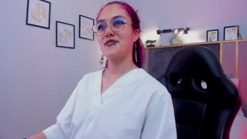 Snapshot of azurra_amatto2 chatting on May 2026 09:08:02 PM Azurra online show from May 2026 09:08:02 PM