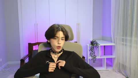 Elios online show from December 2024 03:58:01 PM