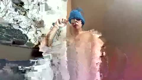 Snapshot of b4nnysturntoo chatting on January 2025 07:37:01 PM b4nnysturntoo online show from January 2025 07:37:01 PM