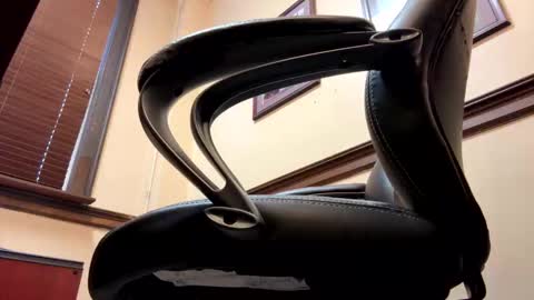 Snapshot of b8ab8r chatting on February 2026 10:13:01 PM Beta Bator online show from February 2026 10:13:01 PM