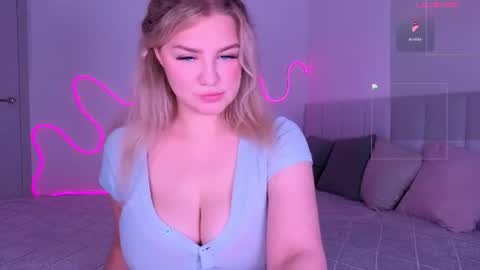 Bella Wooowww online show from July 2026 11:27:01 AM
