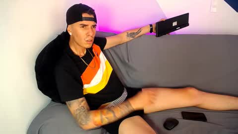 Snapshot of baan9 chatting on February 2025 02:45:01 PM baan9 online show from February 2025 02:45:01 PM